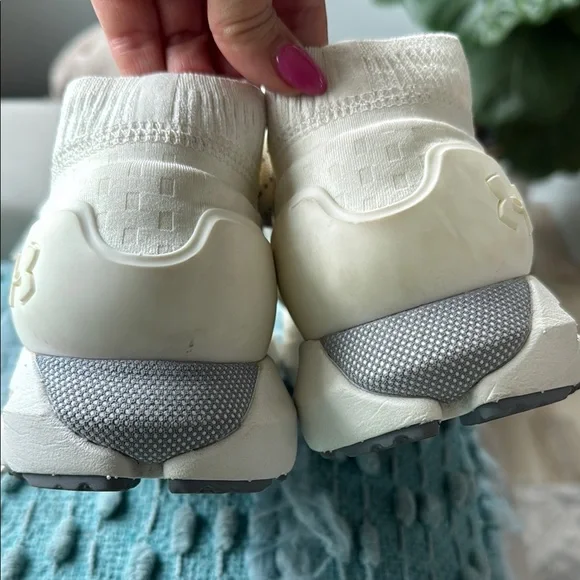 Under Armour Cream Athletic Sneakers - Picture 2 of 4